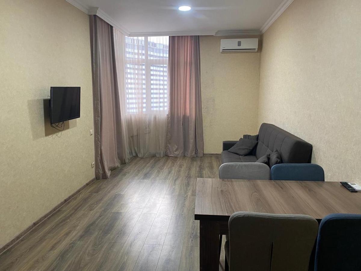 Apartment Black Sea Side Batumi Esterno foto